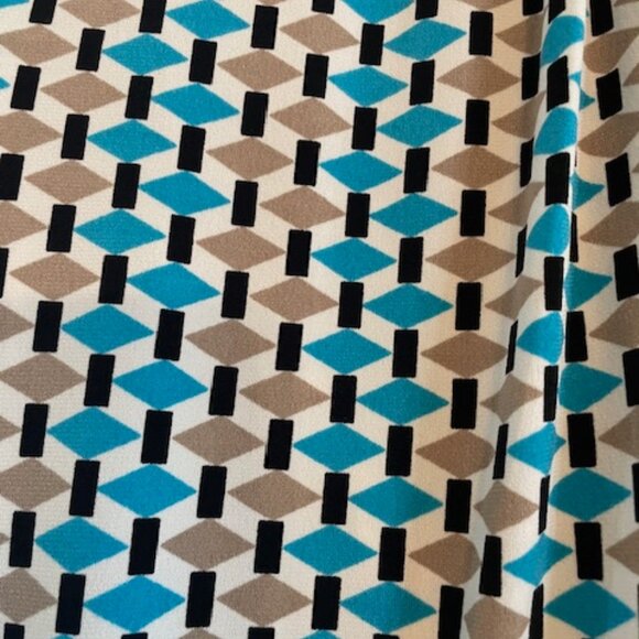 Calvin Klein Multi-Colored Geo-Print Sleeveless Blouse, Size PM - Picture 2 of 8